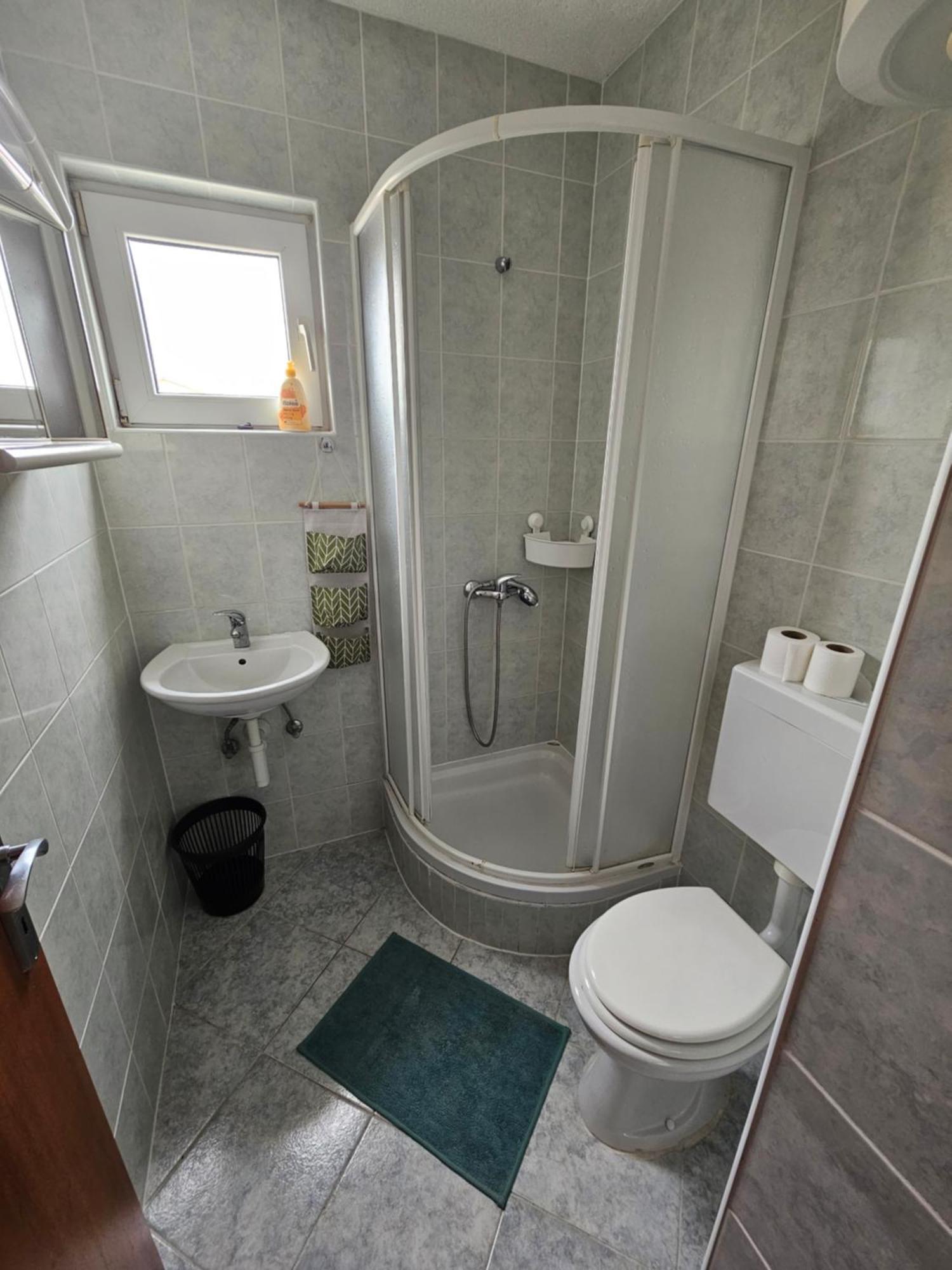 Hotel House Katka Vodice Habitación foto