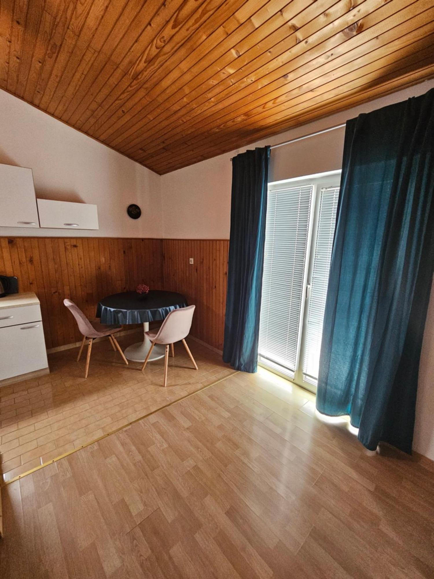 Hotel House Katka Vodice Habitación foto