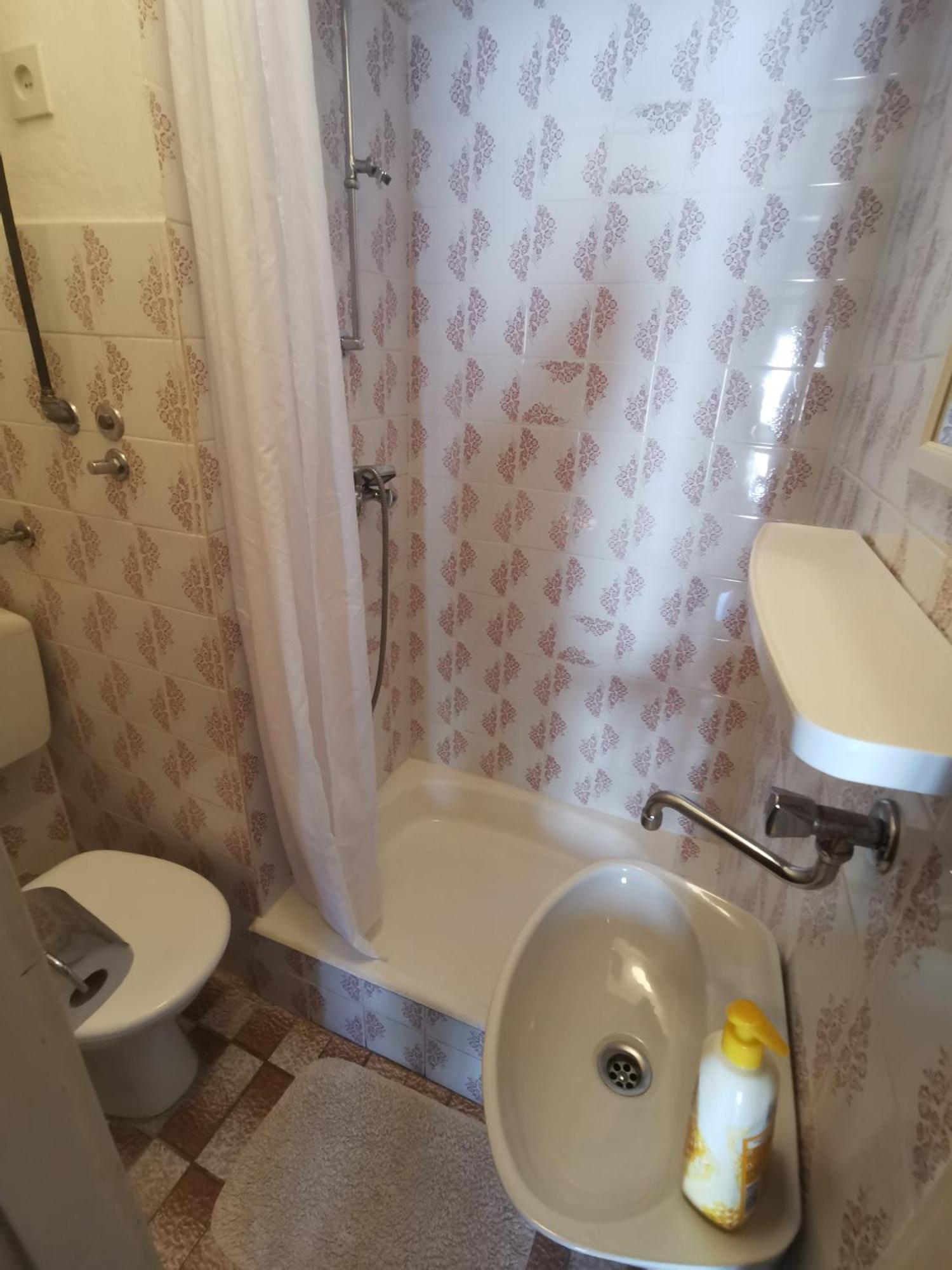 Hotel House Katka Vodice Habitación foto