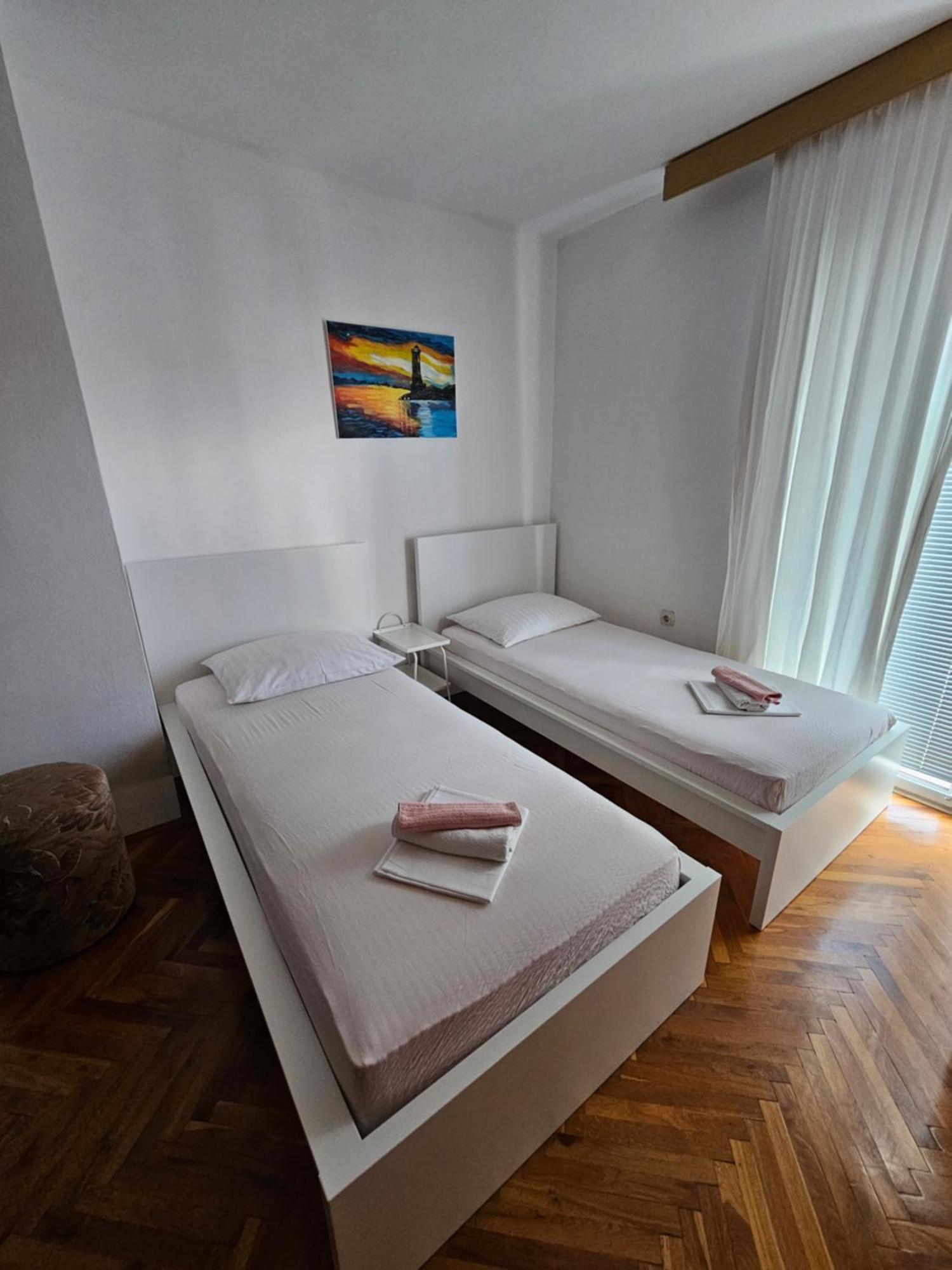 Hotel House Katka Vodice Habitación foto